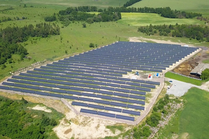 A Canadian company will acquire several solar power plant in Ivano-Frankivsk, increasing its Ukrainian portfolio to seven plants.